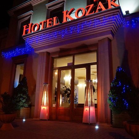 Hotel Kozak Chełm Extérieur photo